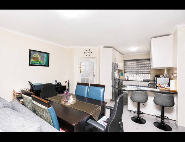 2 BEDROOM APARTMENT FOR SALE IN MUSGRAVE